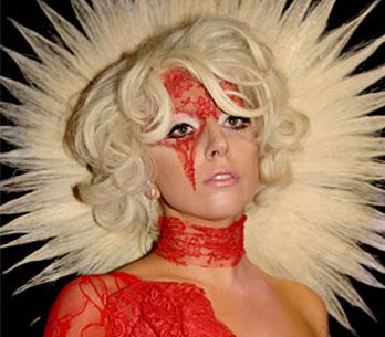 lady gaga_konec_top2